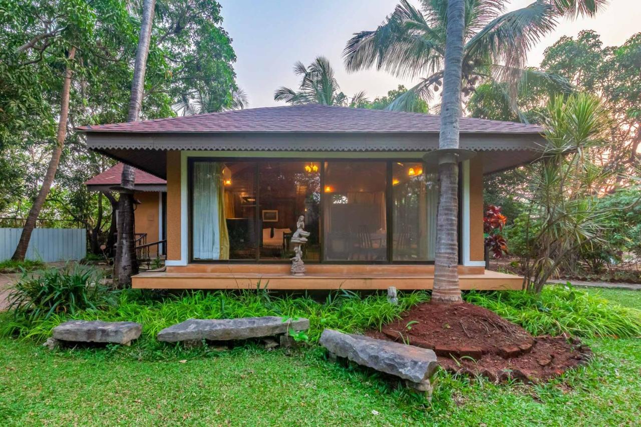 Stayvista'S Casa Palmera - Pet-Friendly Villa With Pool, Garden With Gazebo, And Indoor & Outdoor Games 阿里巴格 外观 照片